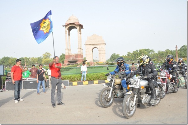 Dr. Venki Padmanaban, CEO, Royal Enfiled flag off the 9th Himalayan Odyssey 2012