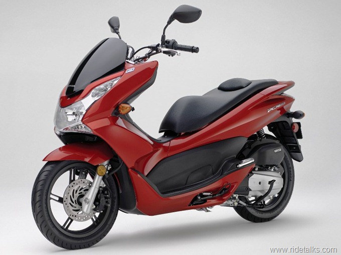 2013 Honda PCX 150 Scooter (3)