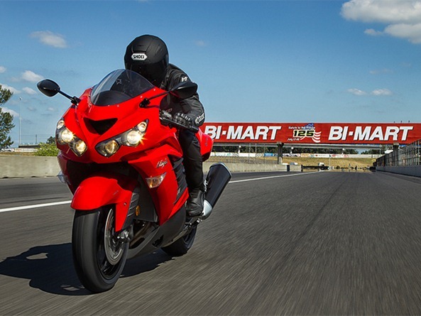 2013 Kawasaki Ninja ZX-14R track