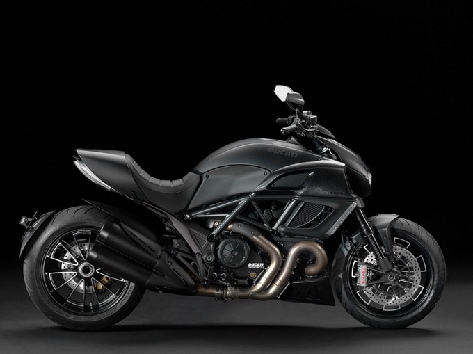 2013 Ducati Diavel Dark