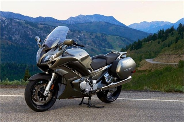 2013 Yamaha FJR1300A Tourer 2