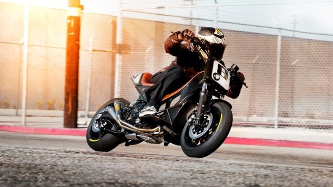 2012 Yamaha TMAX Hyper Modified by Roland Sands 4