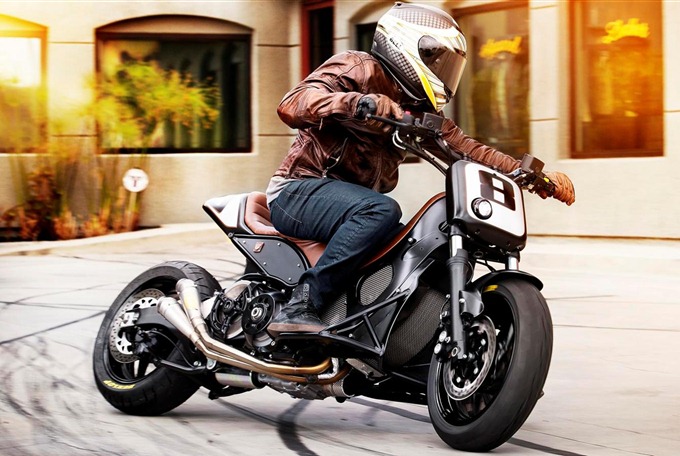 2012 Yamaha TMAX Hyper Modified by Roland Sands