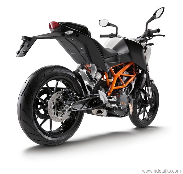 2013 KTM Duke 390 (8)