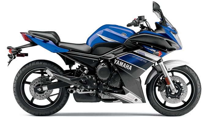 2013 Yamaha FZ6R black and blue