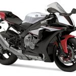 2015-yamaha-r1s-3